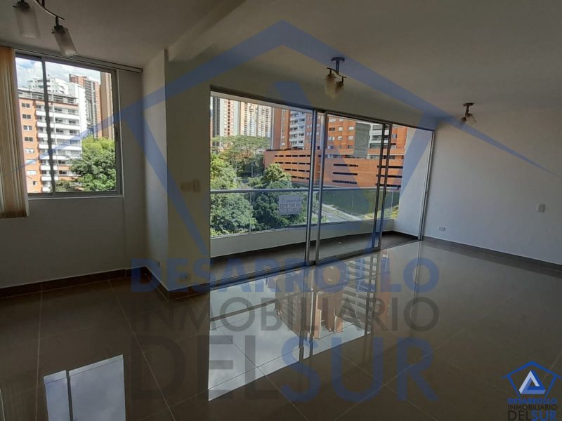 Apartamento en Arriendo en Prados De Sabaneta