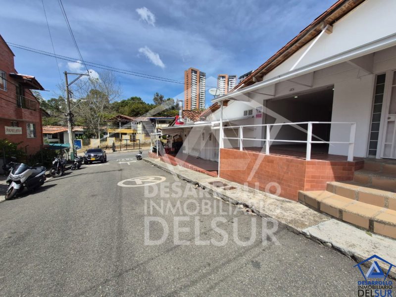 Local en Arriendo en Los Colegios