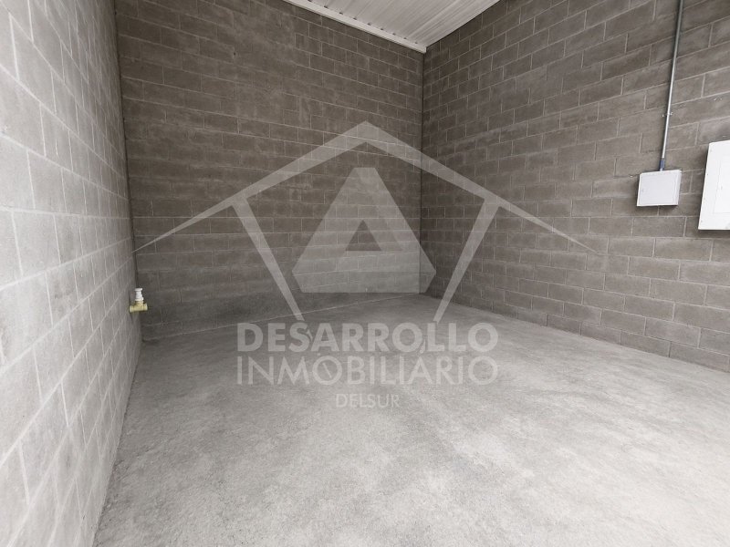 Local en Arriendo en Los Colegios