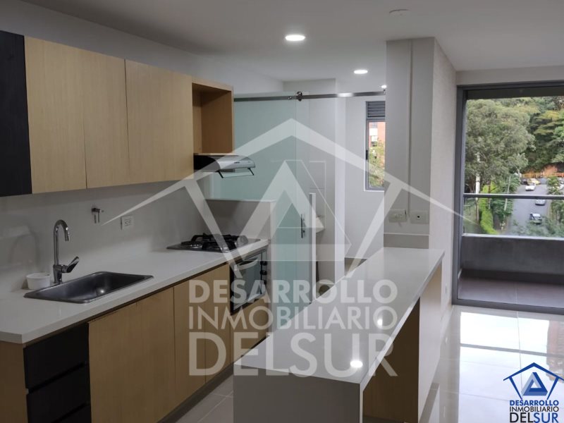 Apartamento en Arriendo en Poblado